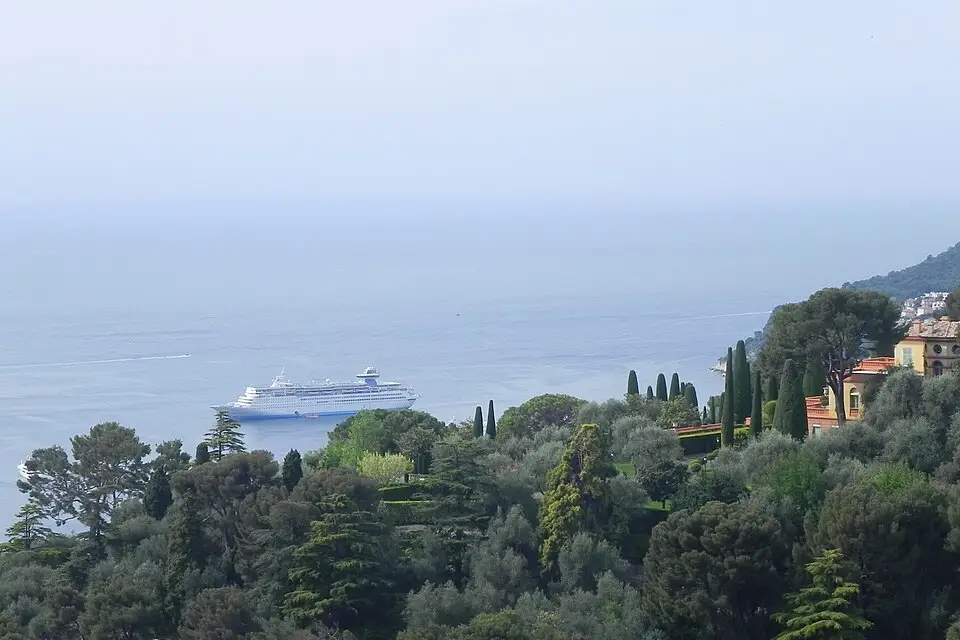 Landschaft und Sehenswürdigkeiten in Côte d’Azur für Wellnessreise Côte d’Azur mit dem Bus – Reisecheck