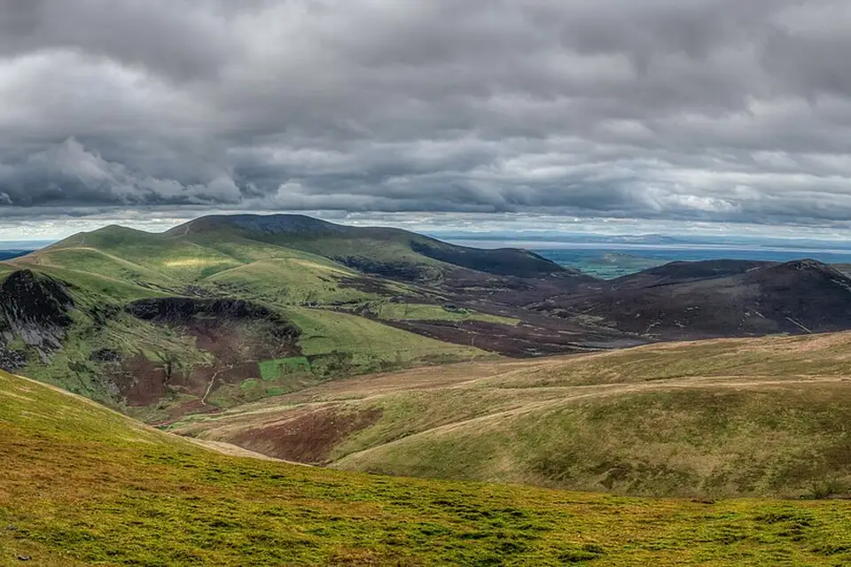 Landschaft und Sehenswürdigkeiten in Schottland für Gruppenreise Schottland mit dem Bus – ehrlich eingeordnet