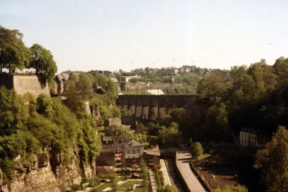 Authentischer Reisemoment in Luxemburg – passend zu Standortreise Luxemburg mit dem Bus – Dauer & Komfort