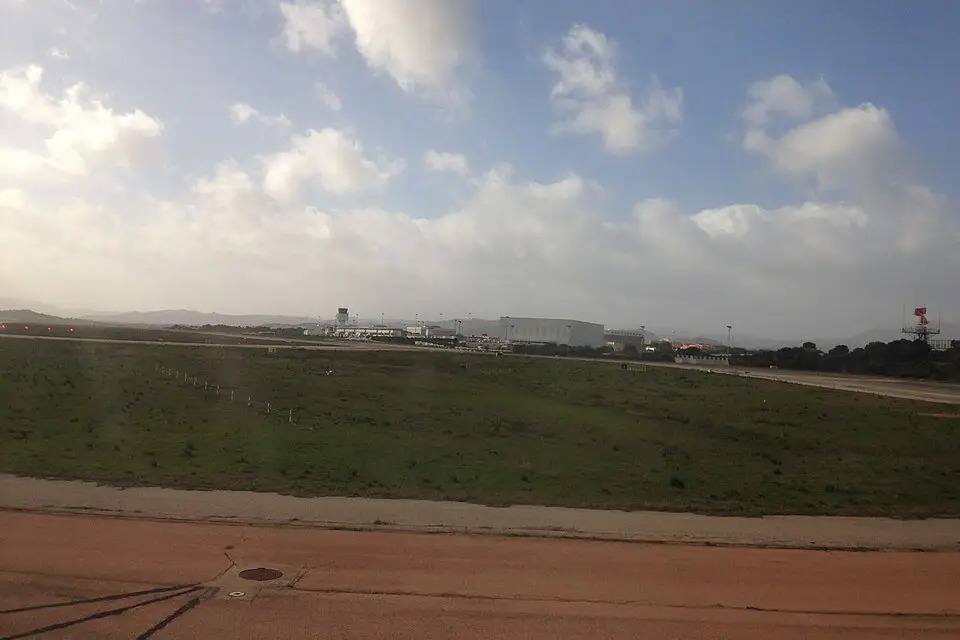Stimmungsvolle Reiseansicht aus Sardinien für Busreise Sardinien 10 Tage – Tipps zur Auswahl