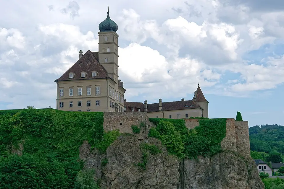 Authentischer Reisemoment in Wachau – passend zu Busreise Wachau für Alleinreisende – ehrlich eingeordnet