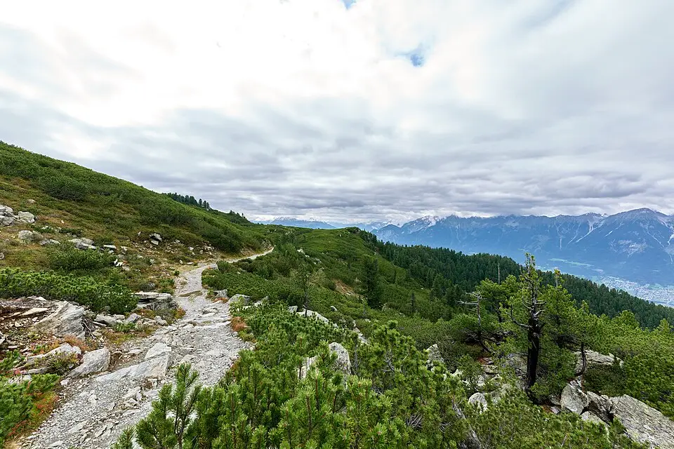 Stimmungsvolle Reiseansicht aus Zillertal für Weihnachtsreise Zillertal mit dem Bus – Reisecheck