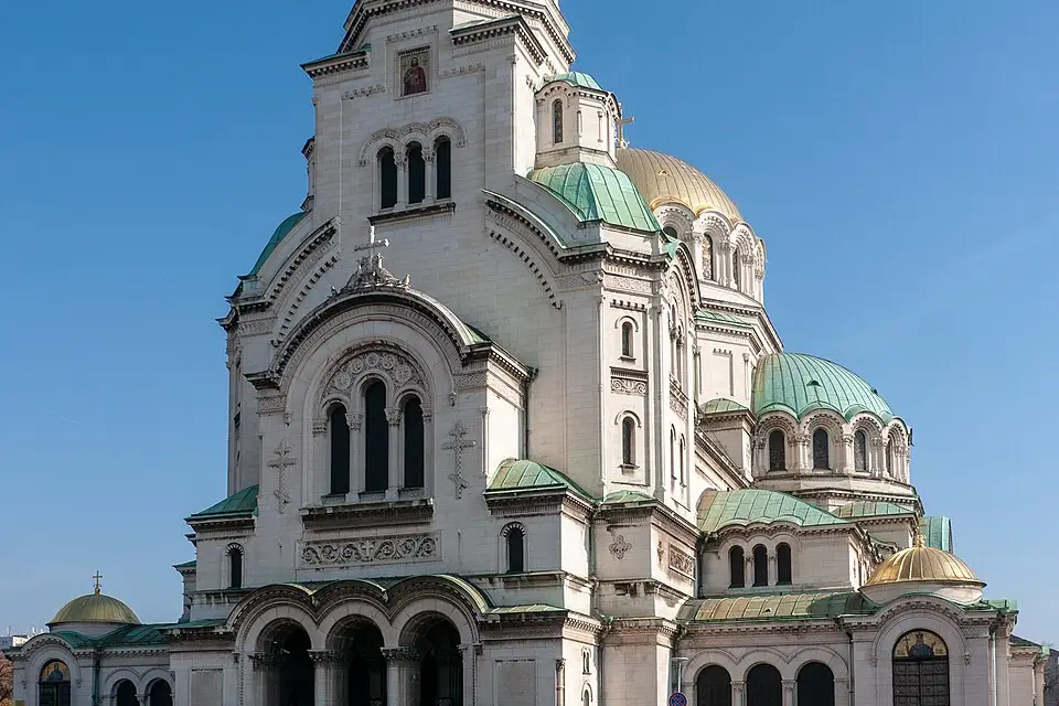 Stimmungsvolle Reiseansicht aus Bulgarien für Busreise Bulgarien mit Panoramabahn – Tipps zur Auswahl