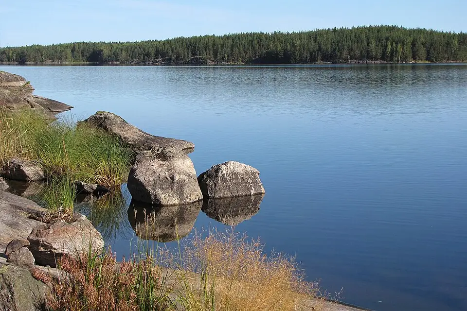 Stimmungsvolle Reiseansicht aus Finnland für Busreise Finnland mit Rollator – ehrlich eingeordnet