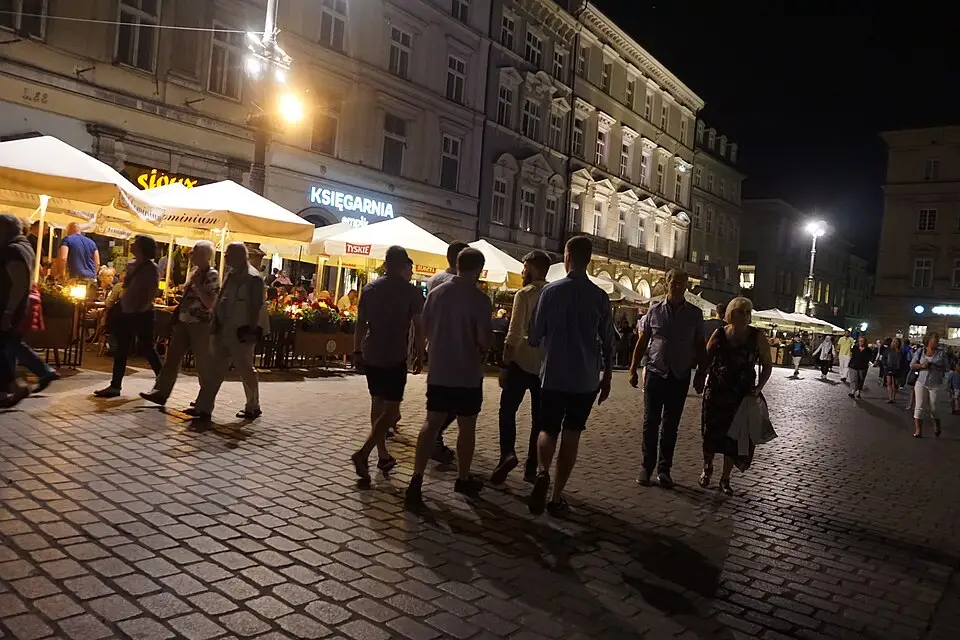 Stimmungsvolle Reiseansicht aus Krakau für Erlebnisreise Krakau mit dem Bus – ehrlich eingeordnet