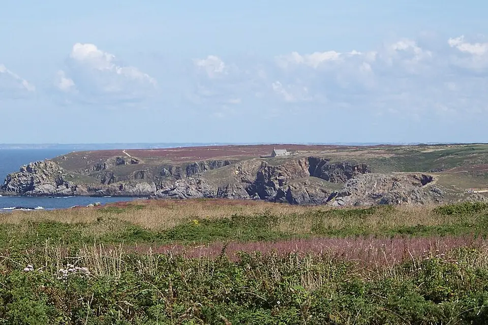 Authentischer Reisemoment in Bretagne – passend zu Busreise Bretagne im Winter – Tipps zur Auswahl