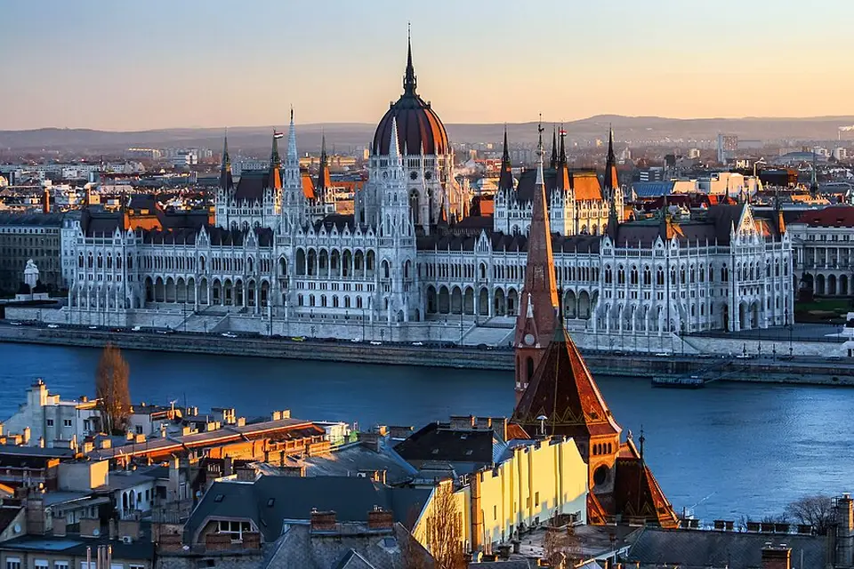 Authentischer Reisemoment in Budapest – passend zu Busreise Budapest ab Hamburg – Reiseguide