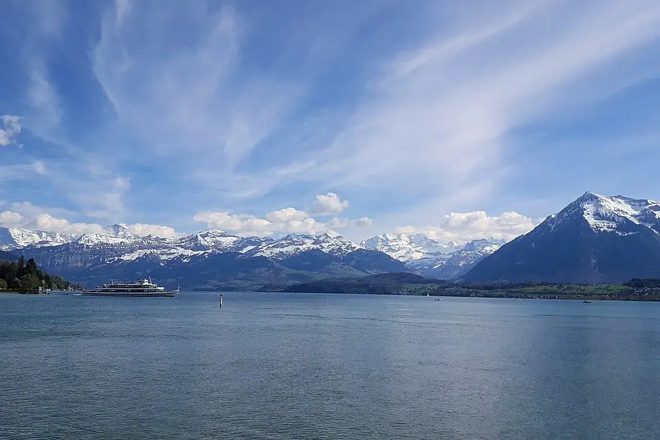 Authentischer Reisemoment in Berner Oberland – passend zu Busreise Berner Oberland mit Schifffahrt – Reisecheck