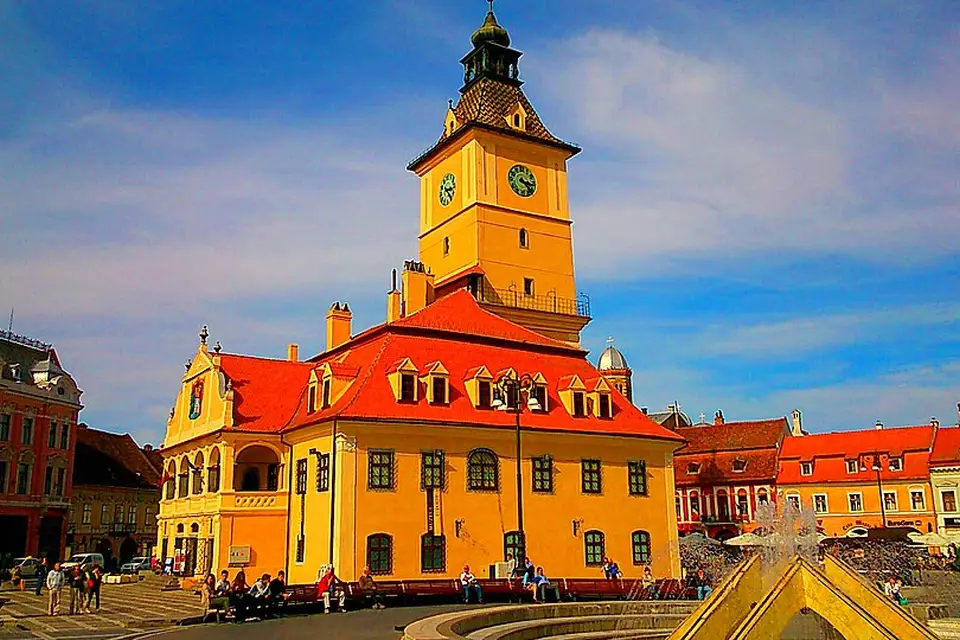 Stimmungsvolle Reiseansicht aus Siebenbuergen für Kulturreise Siebenbürgen mit dem Bus – Reiseguide
