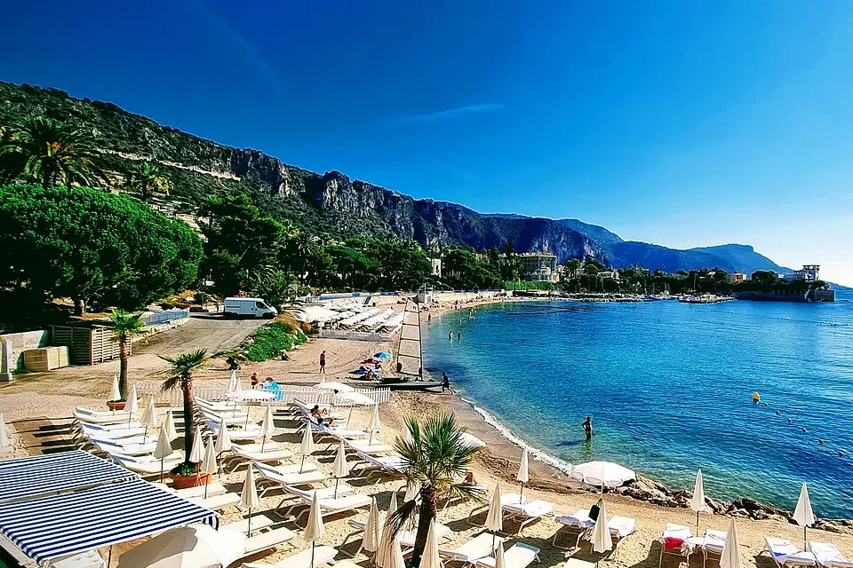 Landschaft und Sehenswürdigkeiten in Côte d’Azur für Adventsreise Côte d’Azur mit dem Bus – Tipps zur Auswahl