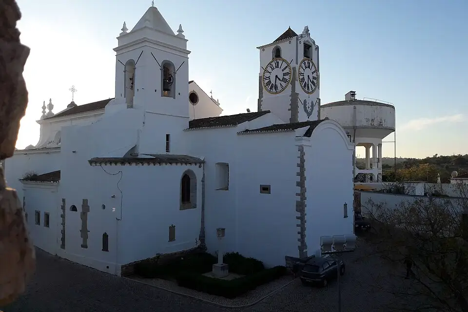 Stimmungsvolle Reiseansicht aus Algarve für Premium Busreise Algarve – Dauer & Komfort