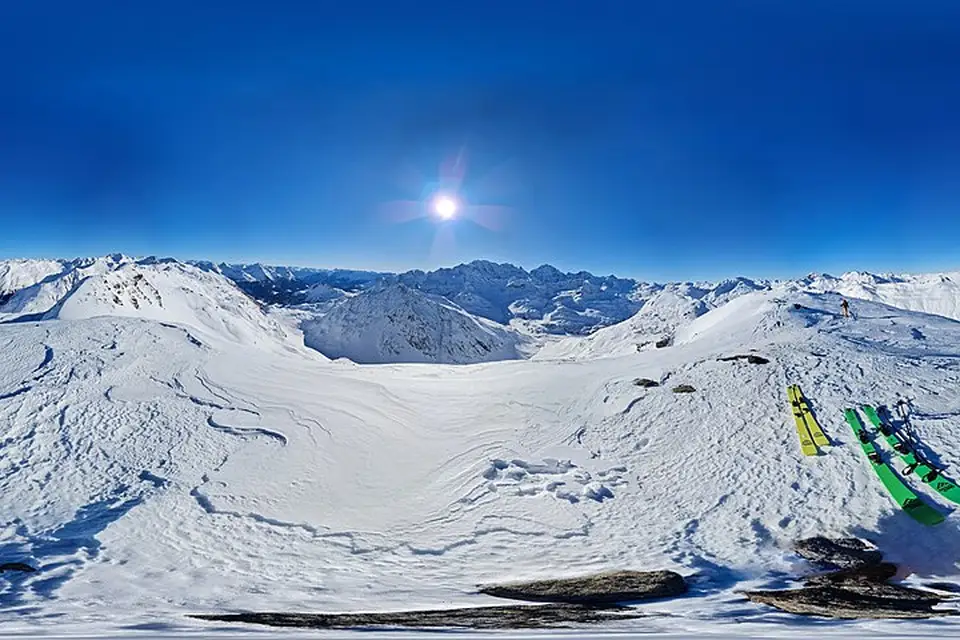 Authentischer Reisemoment in Engadin – passend zu Premium Busreise Engadin – Reiseguide