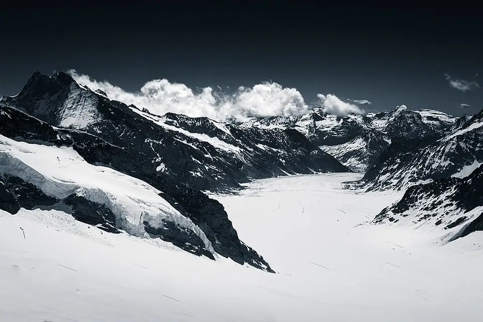 Authentischer Reisemoment in Berner Oberland – passend zu Busreise Berner Oberland ab München – ehrlich eingeordnet