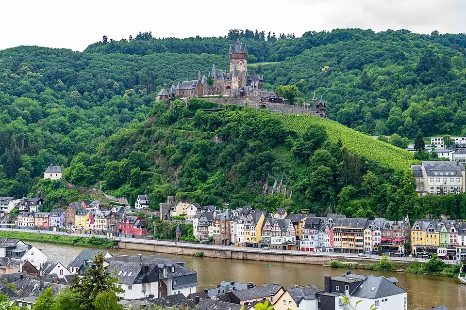Authentischer Reisemoment in Mosel – passend zu Gruppenreise Mosel mit dem Bus – Tipps zur Auswahl