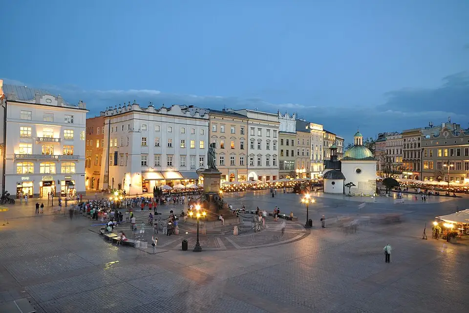Authentischer Reisemoment in Krakau – passend zu Kulturreise Krakau mit dem Bus – ehrlich eingeordnet
