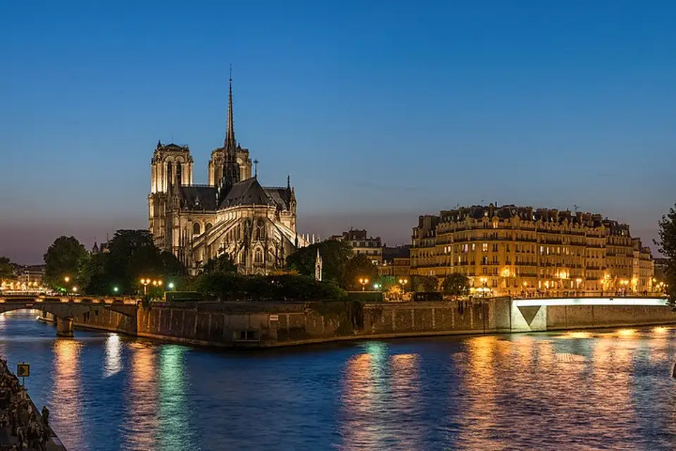 Landschaft und Sehenswürdigkeiten in Paris für Beste Reisezeit für eine Busreise Paris – Dauer & Komfort