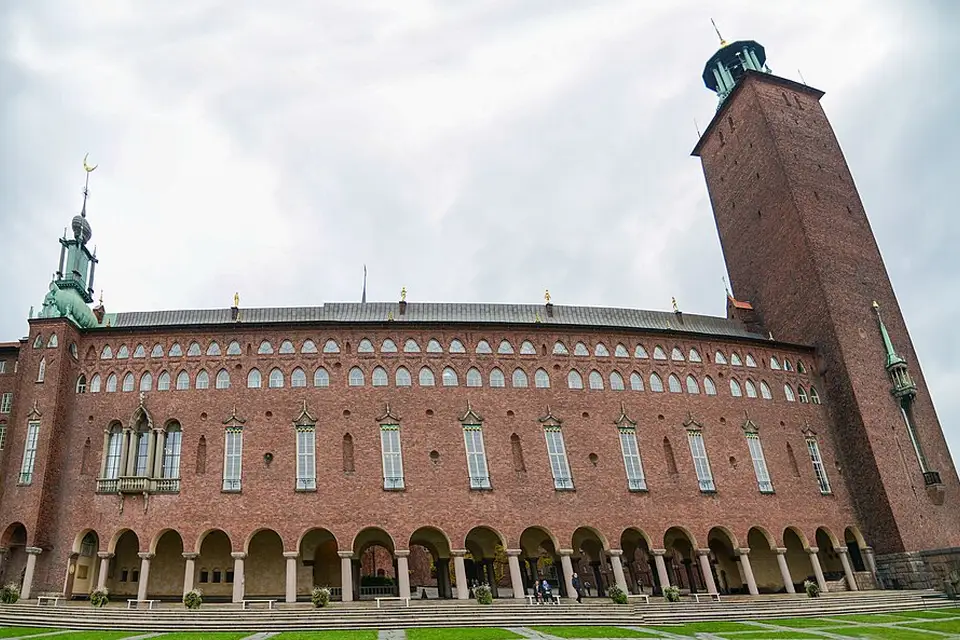 Landschaft und Sehenswürdigkeiten in Stockholm für Busreise Stockholm mit Schifffahrt – Dauer & Komfort