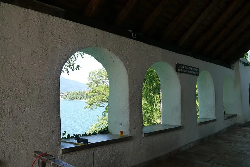 Stimmungsvolle Reiseansicht aus Salzkammergut für Premium Busreise Salzkammergut – Route & Leistungen