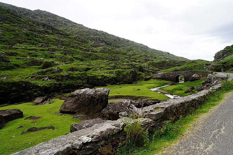 Landschaft und Sehenswürdigkeiten in Irland für Busreise Irland mit Panoramabahn – Reisecheck