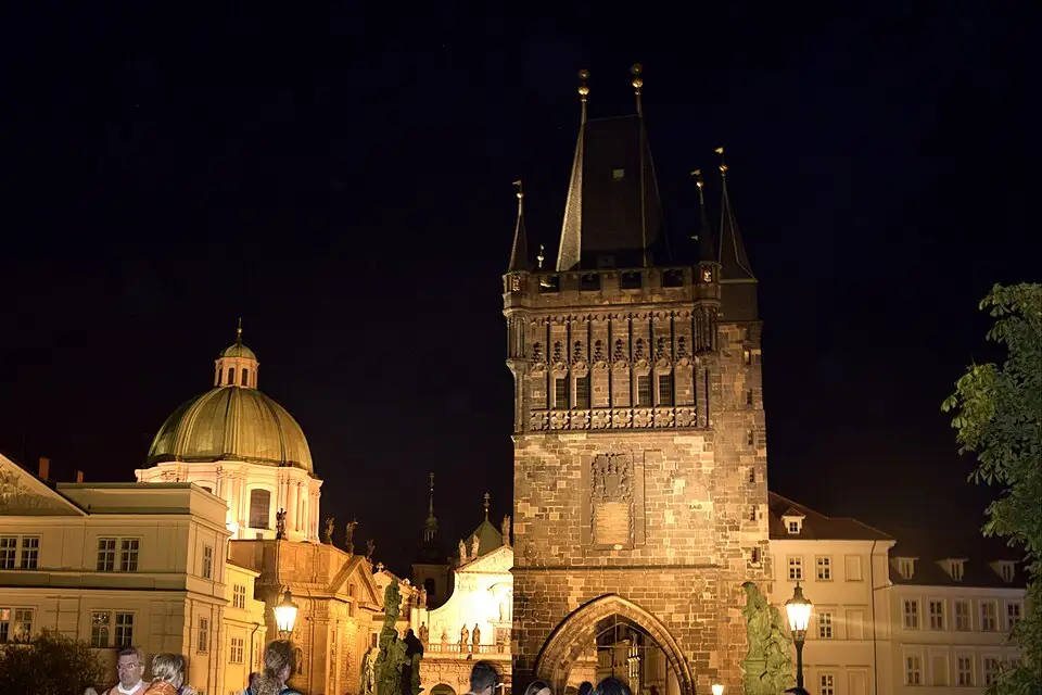 Stimmungsvolle Reiseansicht aus Prag für Rundreise Prag mit dem Bus – Reiseguide