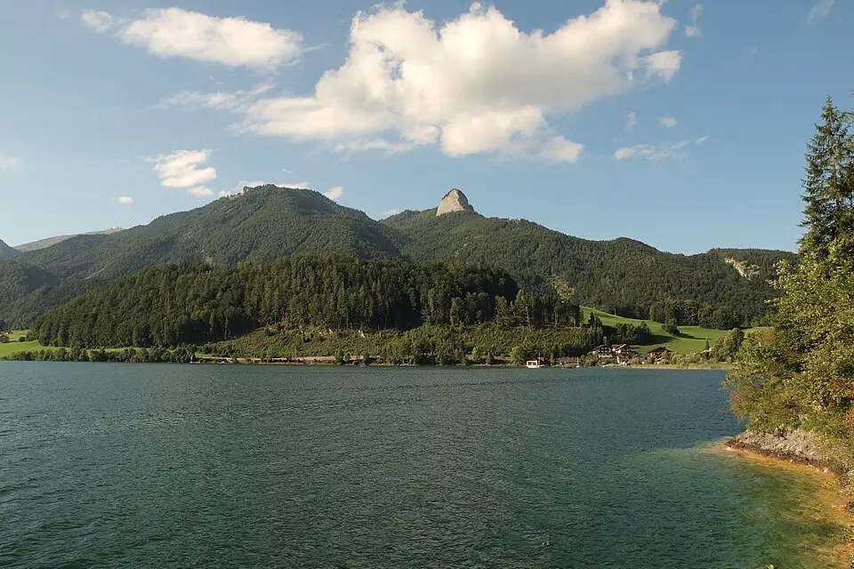 Landschaft und Sehenswürdigkeiten in Salzkammergut für Busreise Salzkammergut mit Reiseleitung – Dauer & Komfort