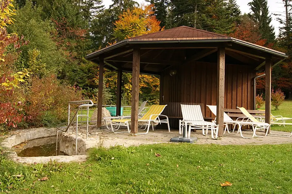 Stimmungsvolle Reiseansicht aus Vorarlberg für Busreise Vorarlberg für Paare – Tipps zur Auswahl