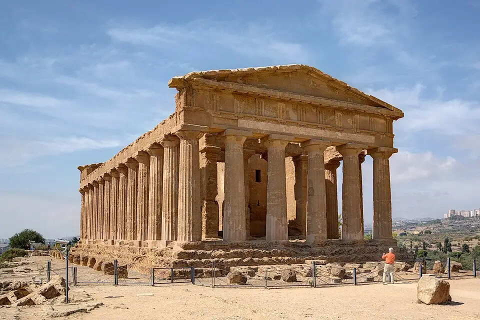 Authentischer Reisemoment in Sizilien – passend zu Busreise Sizilien mit Haustürabholung – Reiseguide