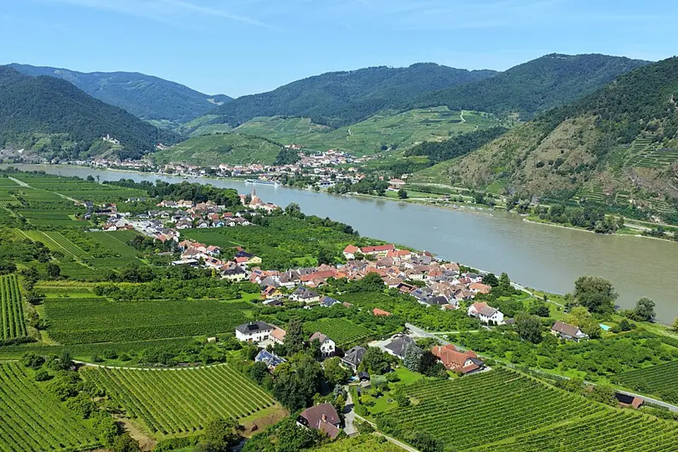 Landschaft und Sehenswürdigkeiten in Wachau für Busreise Wachau in kleiner Gruppe – Tipps zur Auswahl