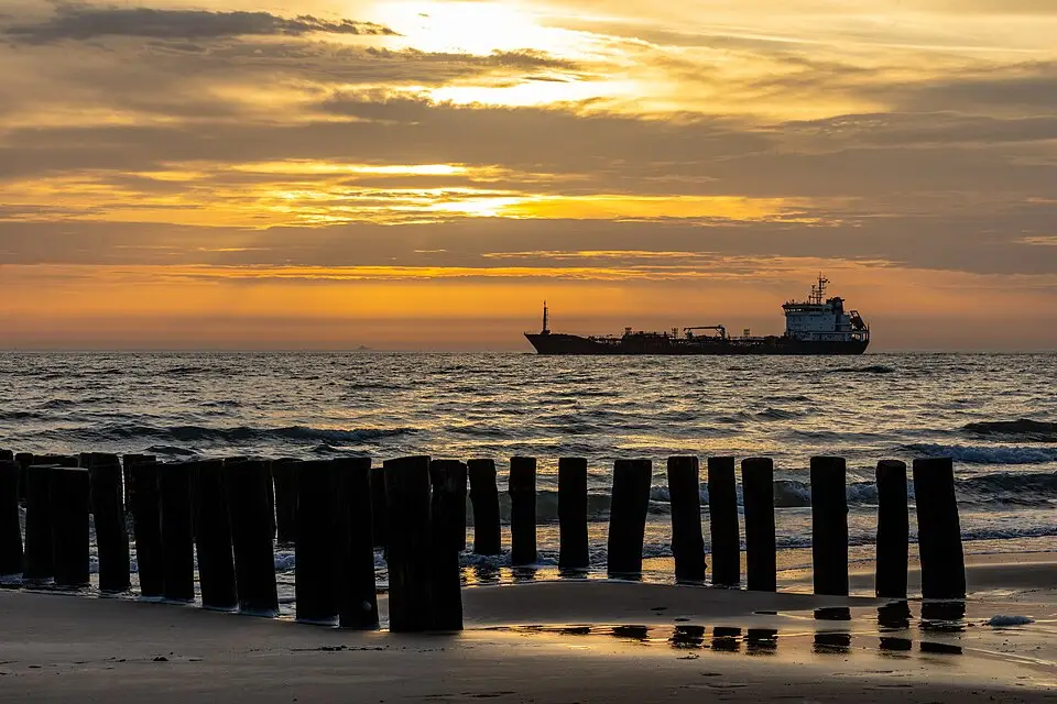 Stimmungsvolle Reiseansicht aus Zeeland für Busreise Zeeland mit Halbpension – Reisecheck