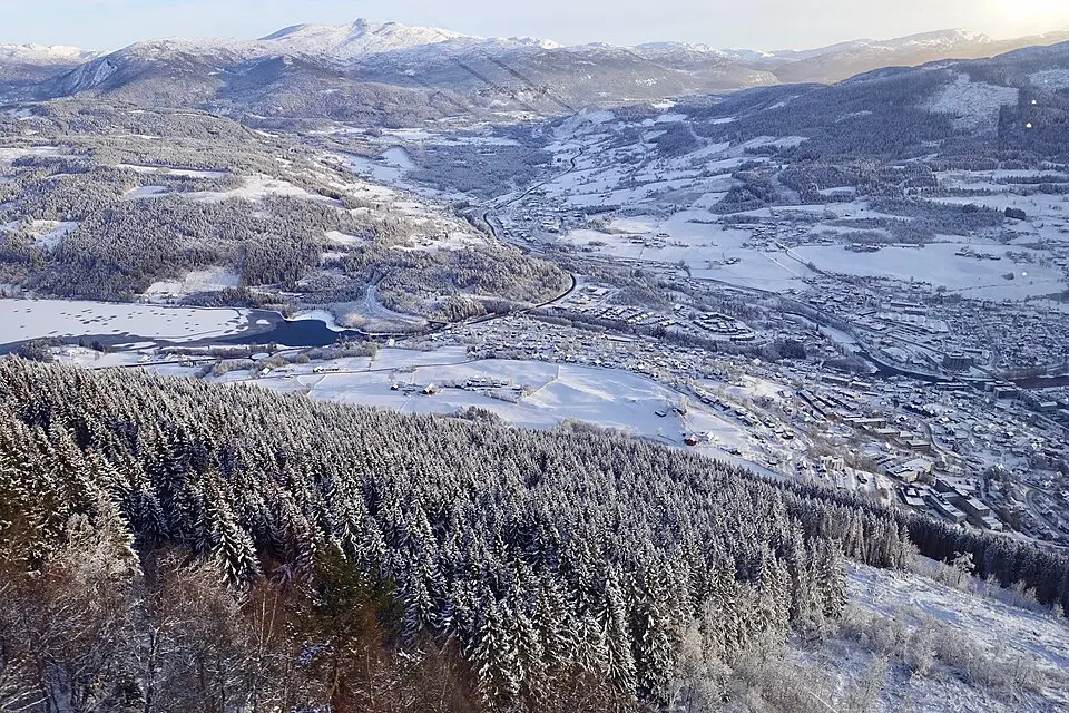 Authentischer Reisemoment in Norwegische Fjorde – passend zu Busreise Norwegische Fjorde im Winter – Dauer & Komfort