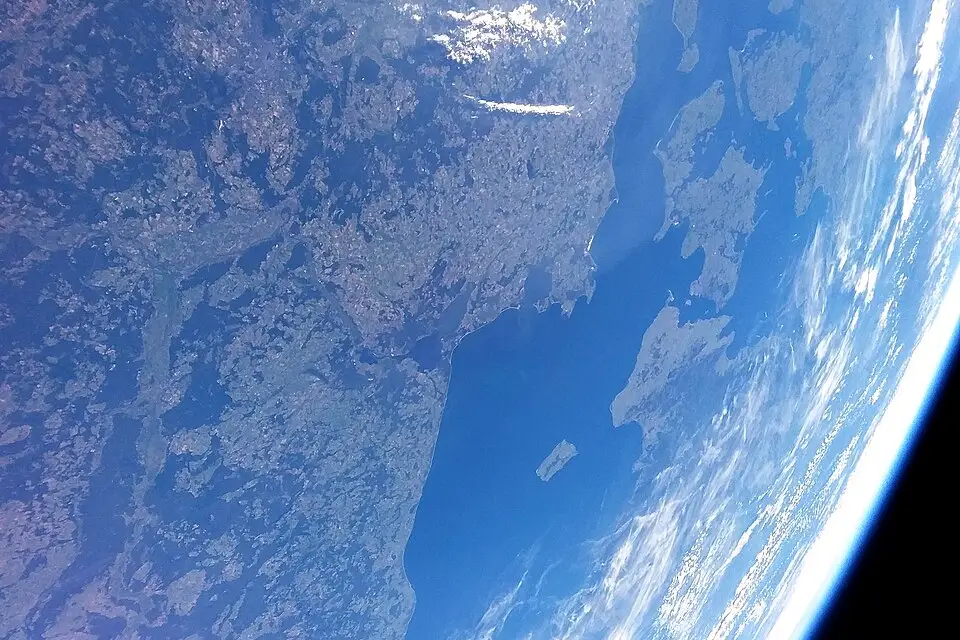 Stimmungsvolle Reiseansicht aus Ostsee für Singlereise Ostsee mit dem Bus – Dauer & Komfort