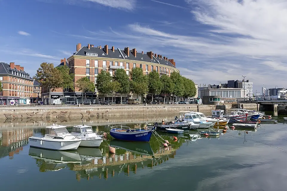 Stimmungsvolle Reiseansicht aus Normandie für Busreise Normandie 5 Tage – Route & Leistungen