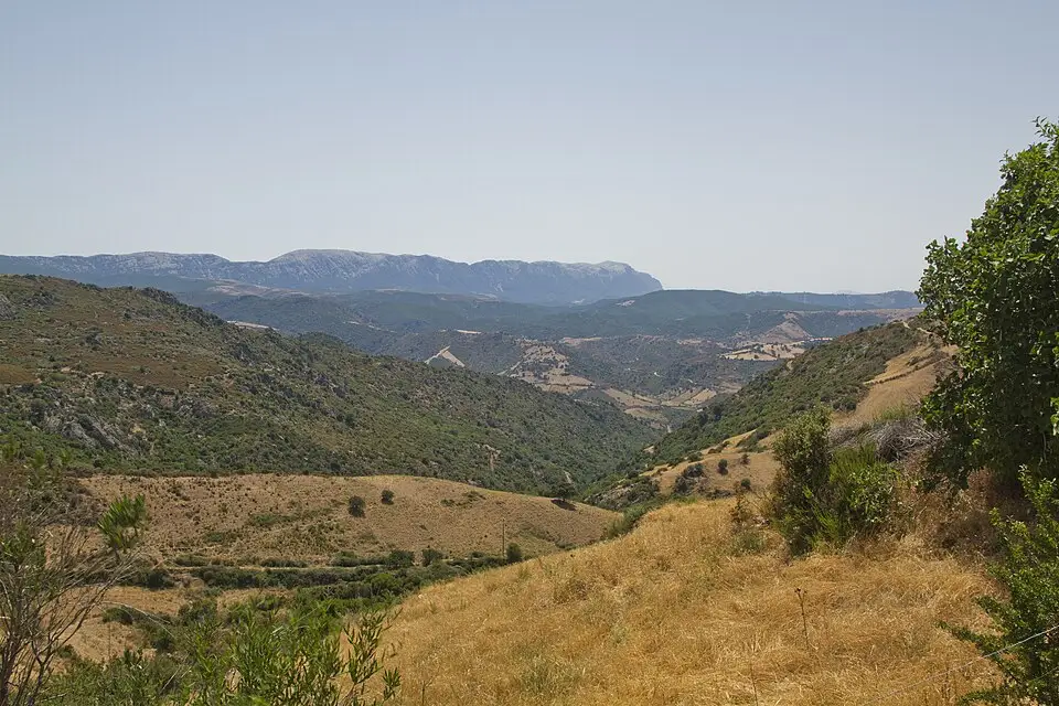 Landschaft und Sehenswürdigkeiten in Sardinien für Kulturreise Sardinien mit dem Bus – Route & Leistungen