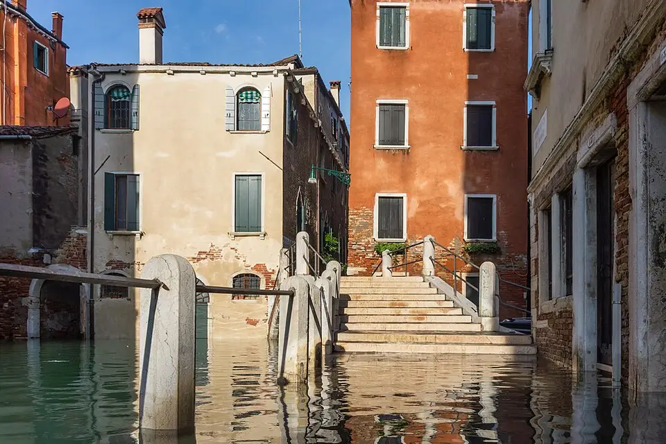 Landschaft und Sehenswürdigkeiten in Venedig für Busreise Venedig für Alleinreisende – Reiseguide
