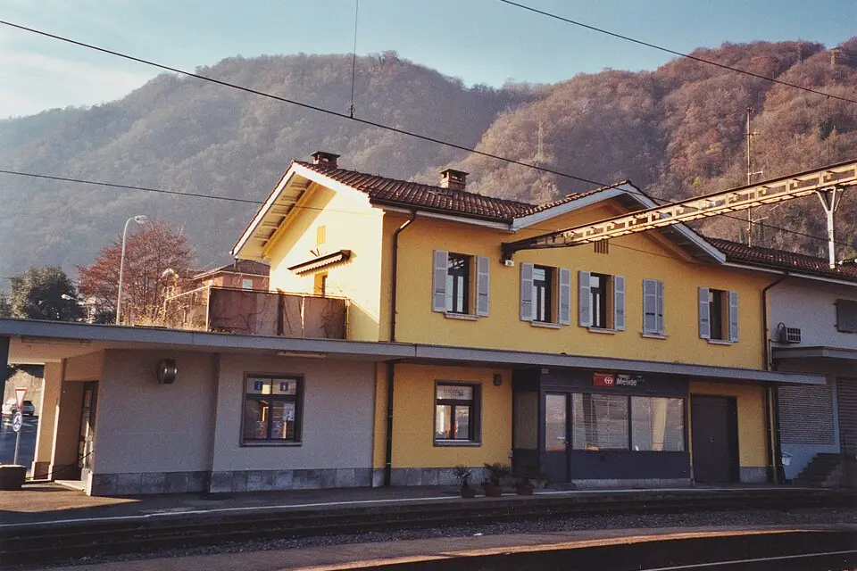 Stimmungsvolle Reiseansicht aus Tessin für Busreise Tessin für Familien – Route & Leistungen