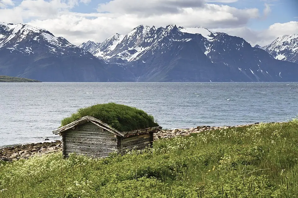 Authentischer Reisemoment in Norwegische Fjorde – passend zu Busreise Norwegische Fjorde im Herbst – ehrlich eingeordnet