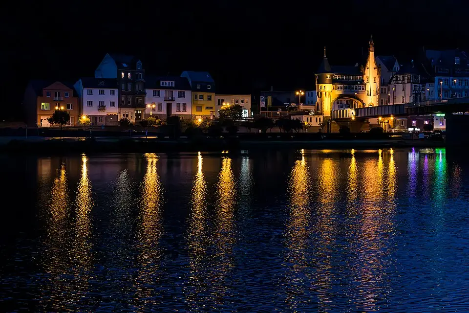 Authentischer Reisemoment in Mosel – passend zu Busreise Mosel für Senioren – Reisecheck