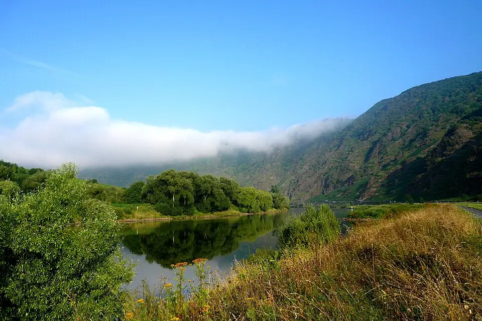 Landschaft und Sehenswürdigkeiten in Mosel für Busreise Mosel ab NRW – ehrlich eingeordnet