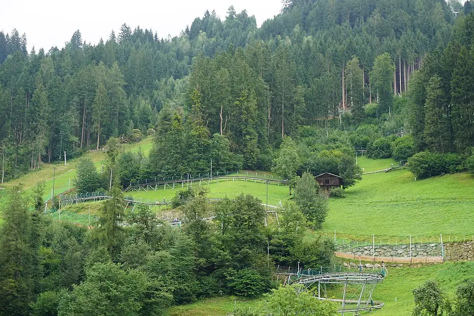Landschaft und Sehenswürdigkeiten in Zillertal für Busreise Zillertal ab Stuttgart – Tipps zur Auswahl