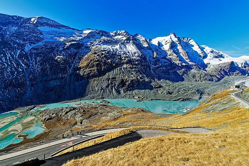 Stimmungsvolle Reiseansicht aus Kärnten für Busreise Kärnten übers Wochenende – Reisecheck