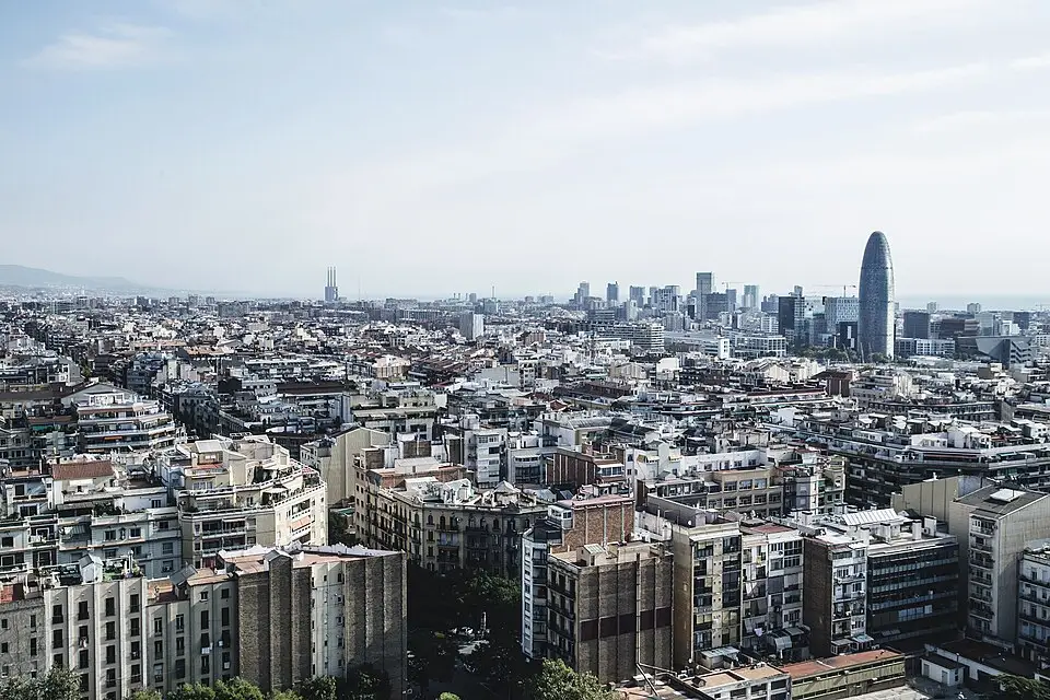 Authentischer Reisemoment in Barcelona – passend zu Busreise Barcelona mit Haustürabholung – Route & Leistungen