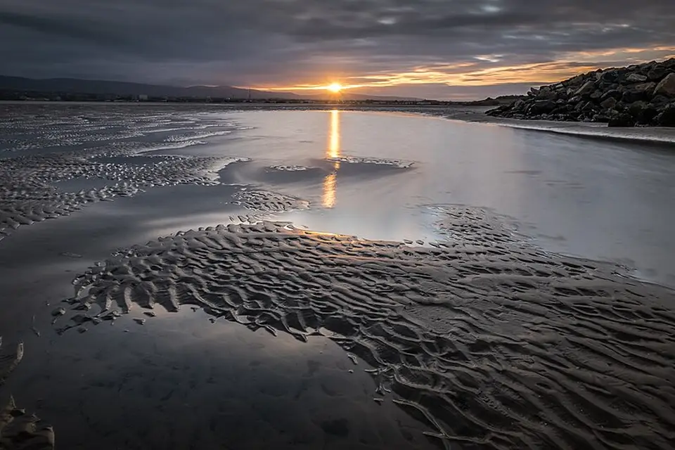 Authentischer Reisemoment in Irland – passend zu Busreise Irland ab NRW – Reiseguide