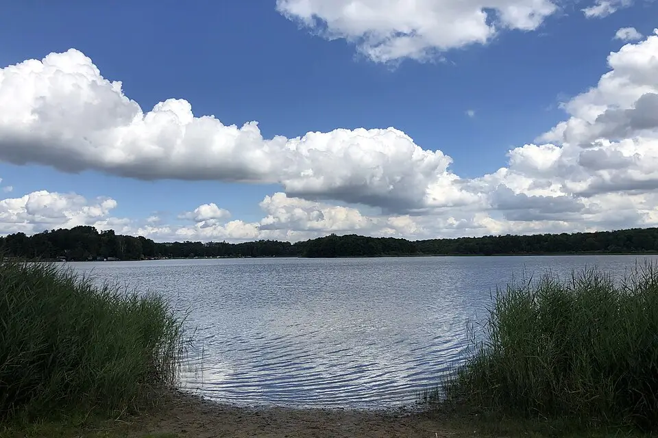 Landschaft und Sehenswürdigkeiten in Mecklenburgischen Seenplatte für Busreise Mecklenburgische Seenplatte ab NRW – Reiseguide