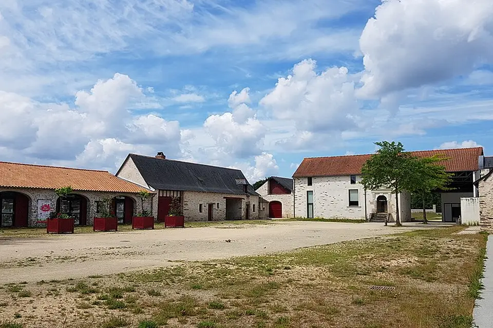 Authentischer Reisemoment in Bretagne – passend zu Busreise Bretagne mit Halbpension – Dauer & Komfort