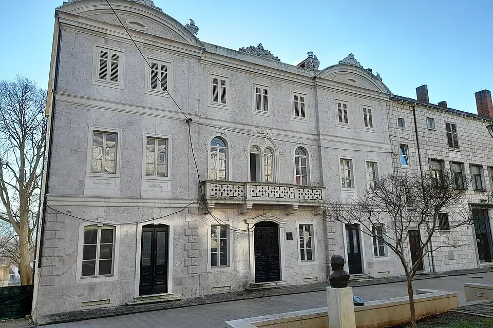 Authentischer Reisemoment in Dalmatien – passend zu Busreise Dalmatien mit 4-Sterne-Hotel – Reiseguide