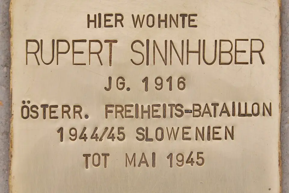 Stimmungsvolle Reiseansicht aus Salzburg für Busreise Salzburg im Frühling – Reiseguide