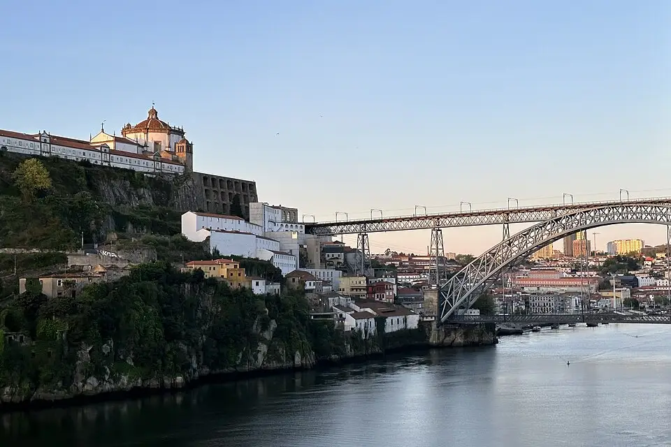 Stimmungsvolle Reiseansicht aus Portugal Rundreise für Günstige Busreise Portugal – Reisecheck