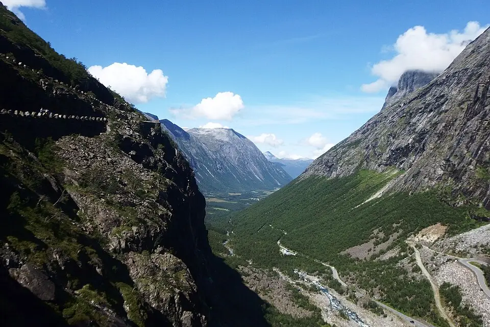 Authentischer Reisemoment in Norwegische Fjorde – passend zu Busreise Norwegische Fjorde mit Reiseleitung – Tipps zur Auswahl