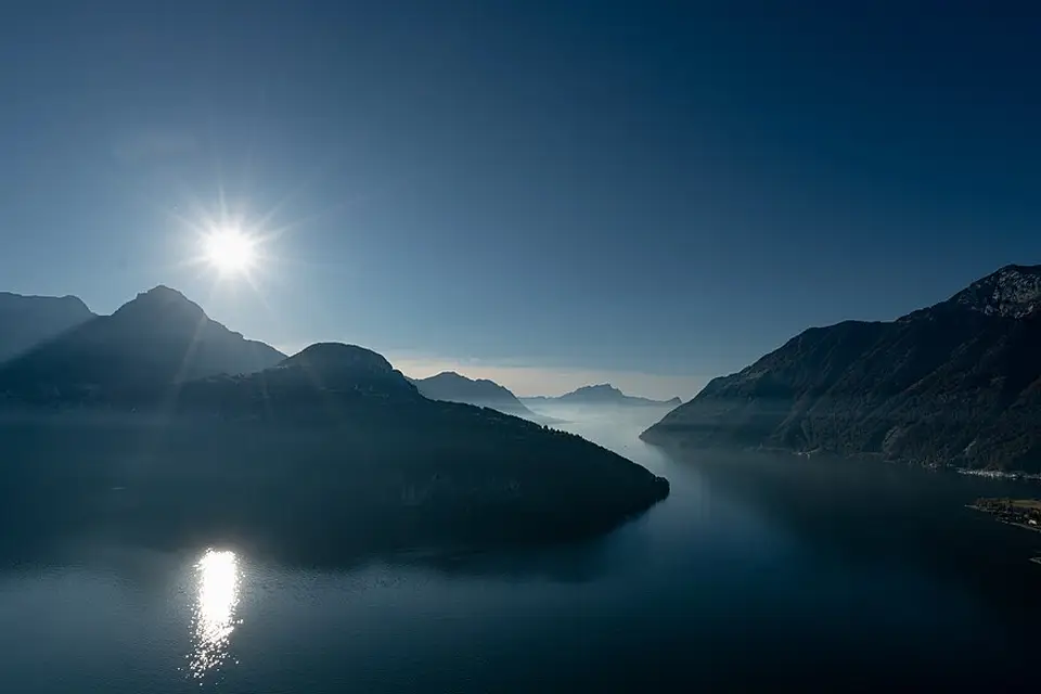 Authentischer Reisemoment in Vierwaldstättersee – passend zu Busreise Vierwaldstättersee für Familien – Route & Leistungen