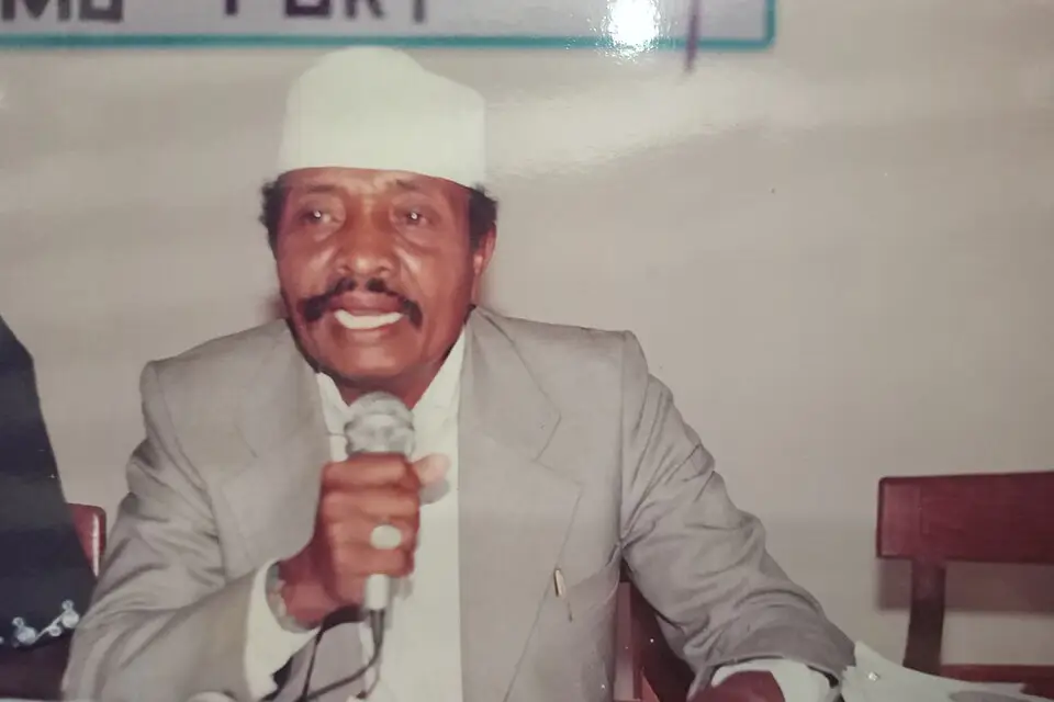 Authentischer Reisemoment in Hamburg – passend zu Busreise Hamburg mit Panoramabahn – Reiseguide